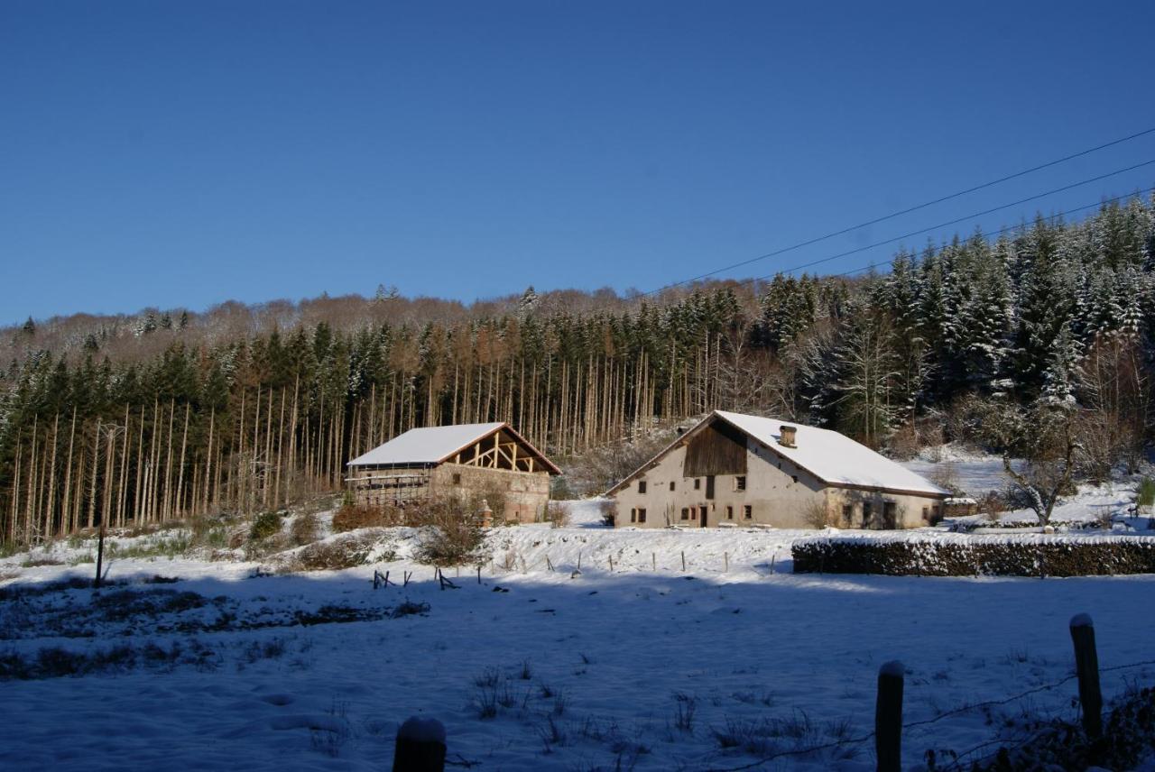 La Hutte Villa Tendon Exterior photo