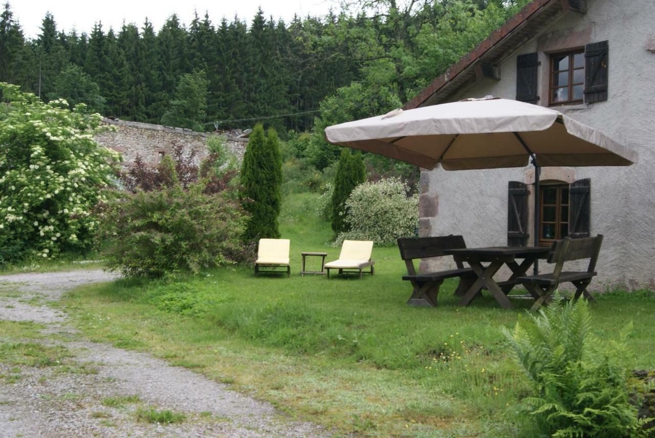 La Hutte Villa Tendon Exterior photo